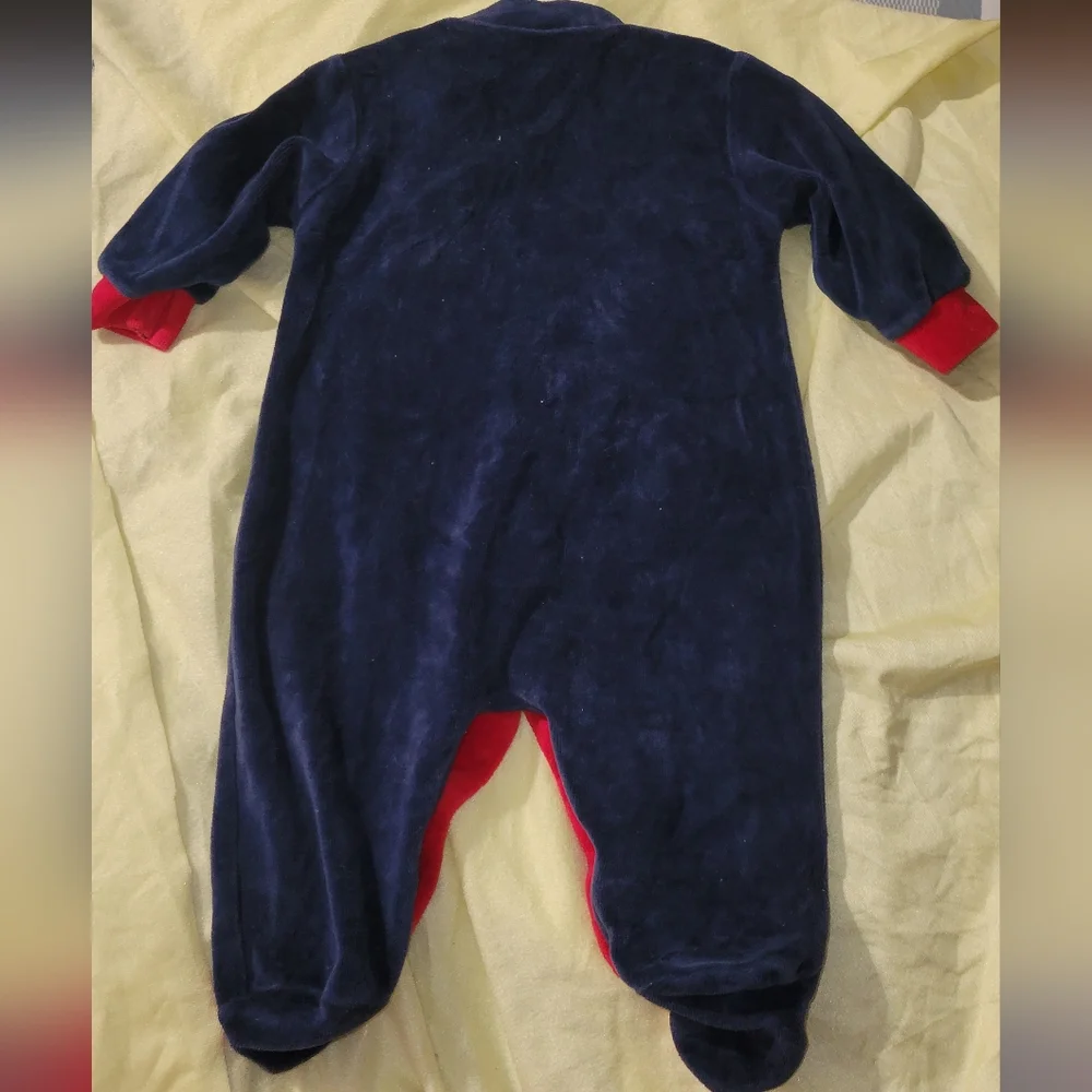 Sesame Street Infant Sleeper Size 0-3months